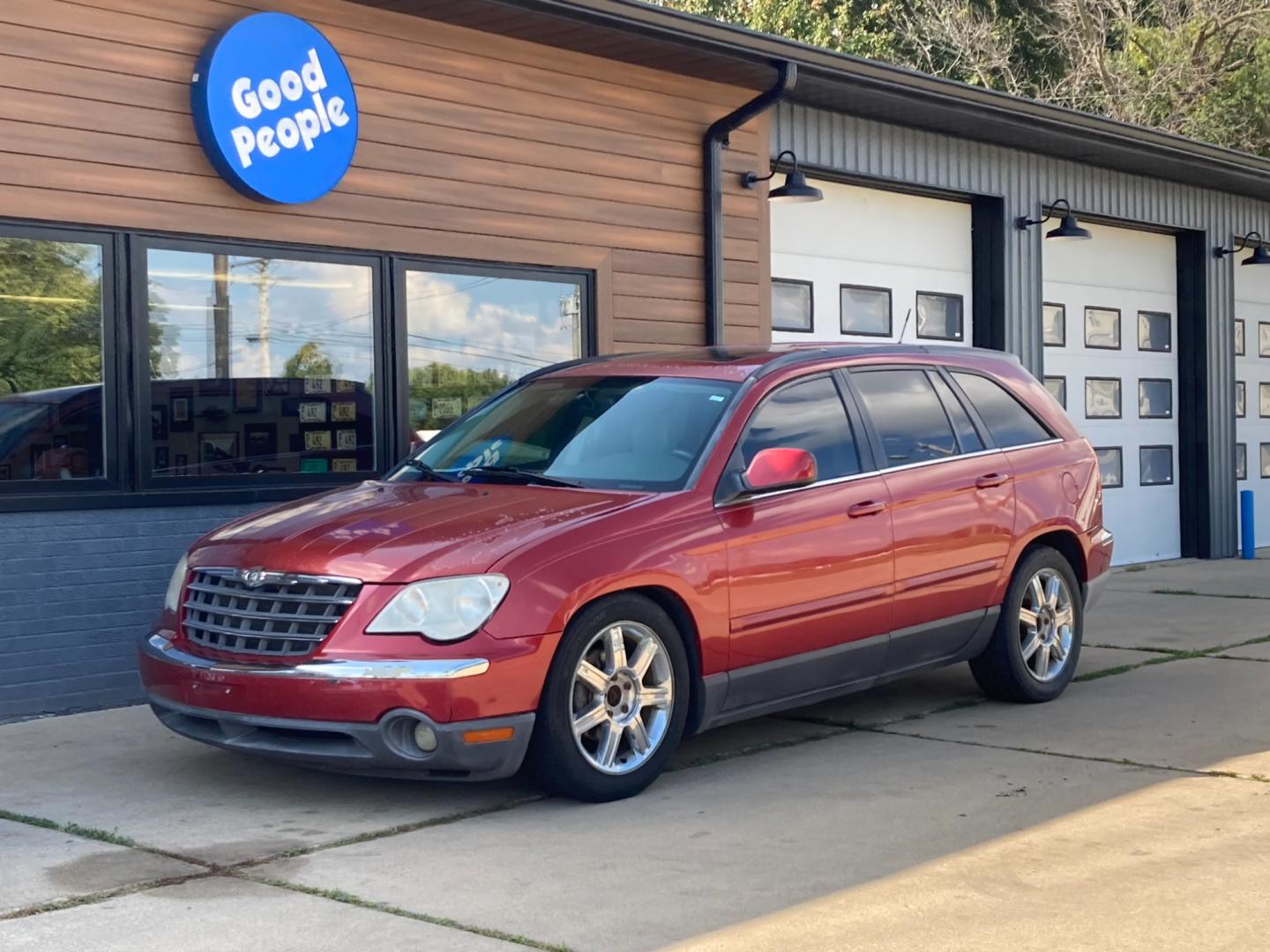 2007 Inferno Red Chrysler Pacifica Touring FWD (2A8GF68X27R) with an 4.0L V6 SOHC 24V engine, 6-Speed Automatic Overdrive transmission, located at 1800 South Ihm Blvd, Freeport, IL, 61032, (815) 232-5543, 42.278645, -89.607994 - Pacifica Touring 4D SUV AWD - Photo#3