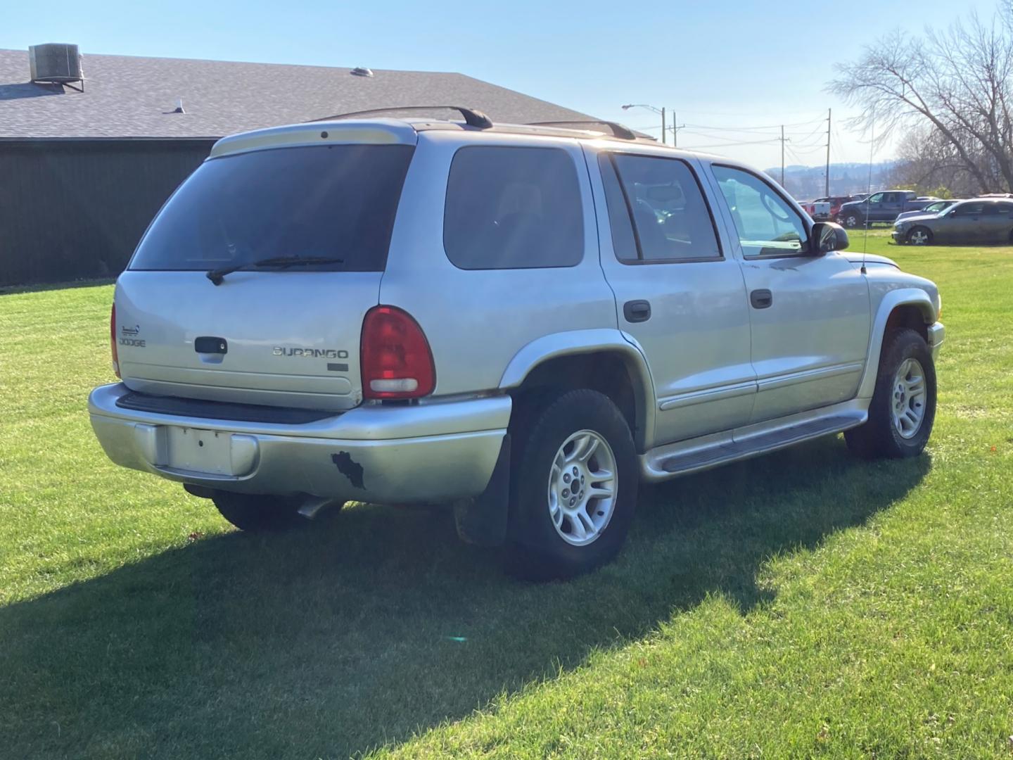 2003 Driftwood Met Dodge Durango SLT Plus 4WD (1D4HS58N73F) with an 4.7L V8 SOHC 16V engine, located at 1800 South Ihm Blvd, Freeport, IL, 61032, (815) 232-5543, 42.278645, -89.607994 - Photo#2