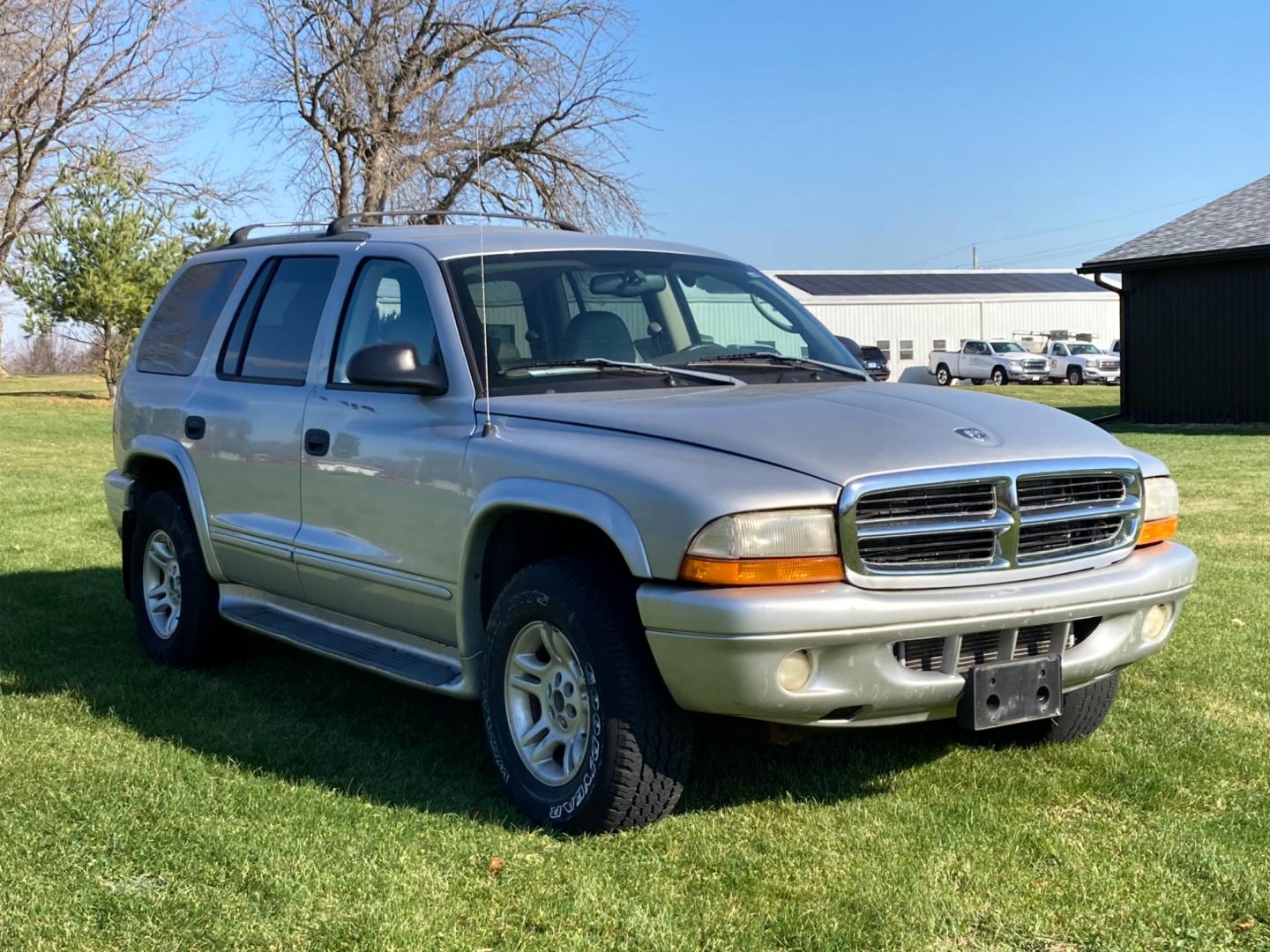 2003 Driftwood Met Dodge Durango SLT Plus 4WD (1D4HS58N73F) with an 4.7L V8 SOHC 16V engine, located at 1800 South Ihm Blvd, Freeport, IL, 61032, (815) 232-5543, 42.278645, -89.607994 - Photo#3