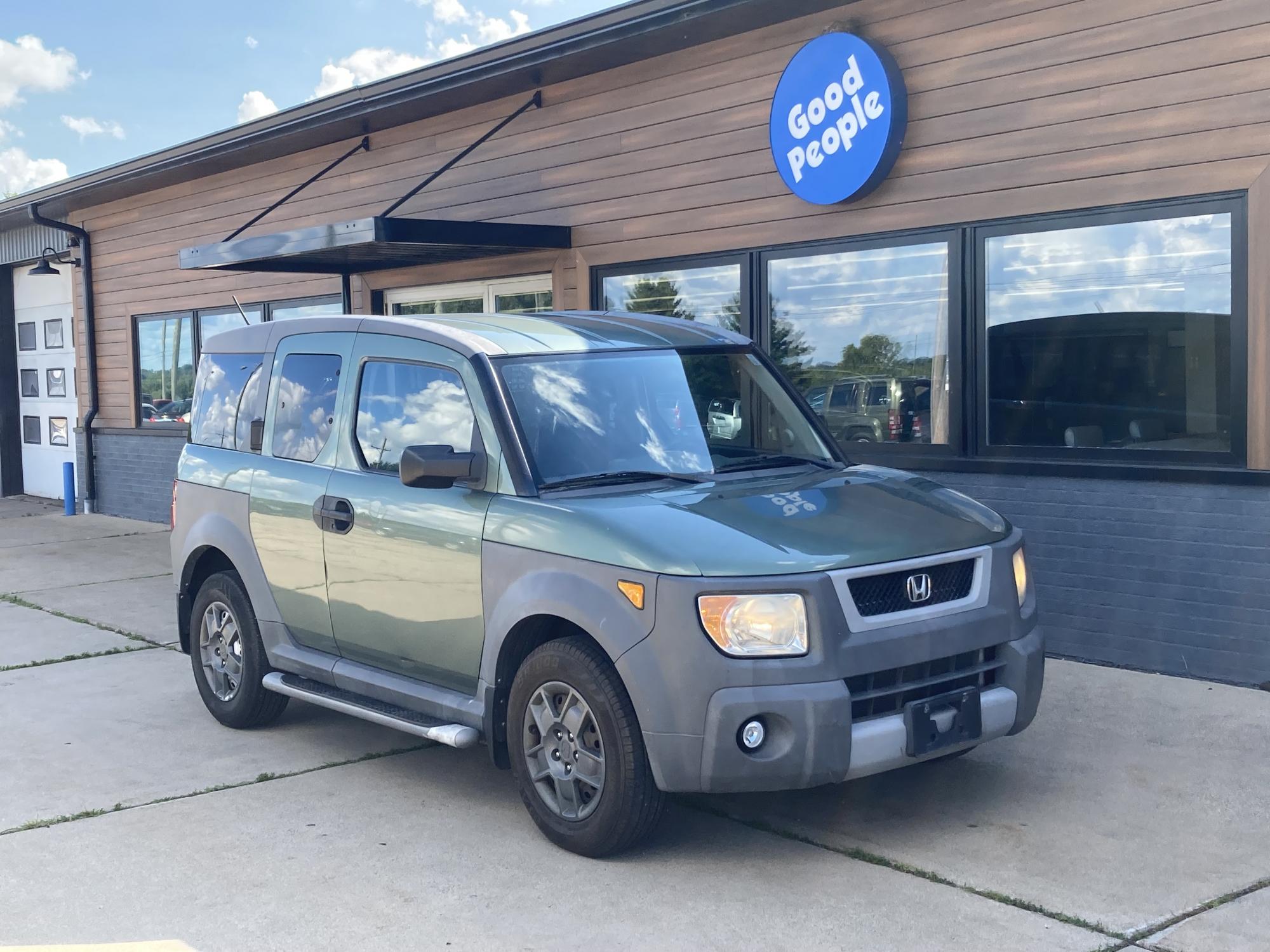 photo of 2005 Honda Element SPORT UTILITY 4-DR