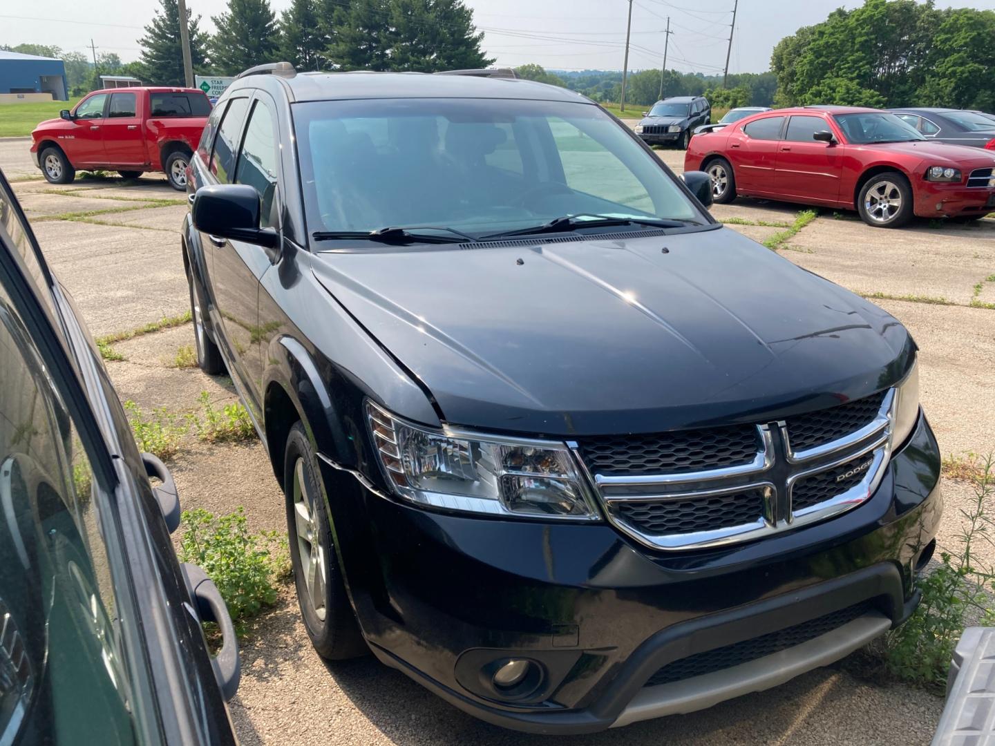 2012 Black Dodge Journey SXT (3C4PDCBG3CT) with an 3.6L V6 DOHC 24V engine, 6-Speed Automatic transmission, located at 1800 South Ihm Blvd, Freeport, IL, 61032, (815) 232-5543, 42.278645, -89.607994 - Journey SXT 4D SUV FWD - Photo#0