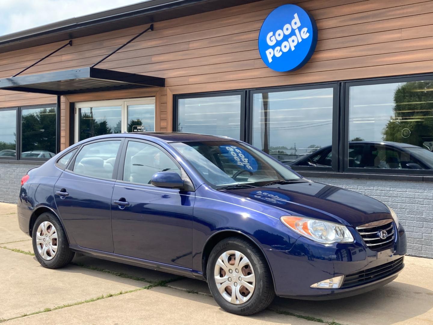 2010 Blue Hyundai Elantra GLS (KMHDU4AD8AU) with an 2.0L L4 DOHC 16V engine, located at 1800 South Ihm Blvd, Freeport, IL, 61032, (815) 232-5543, 42.278645, -89.607994 - Photo#0