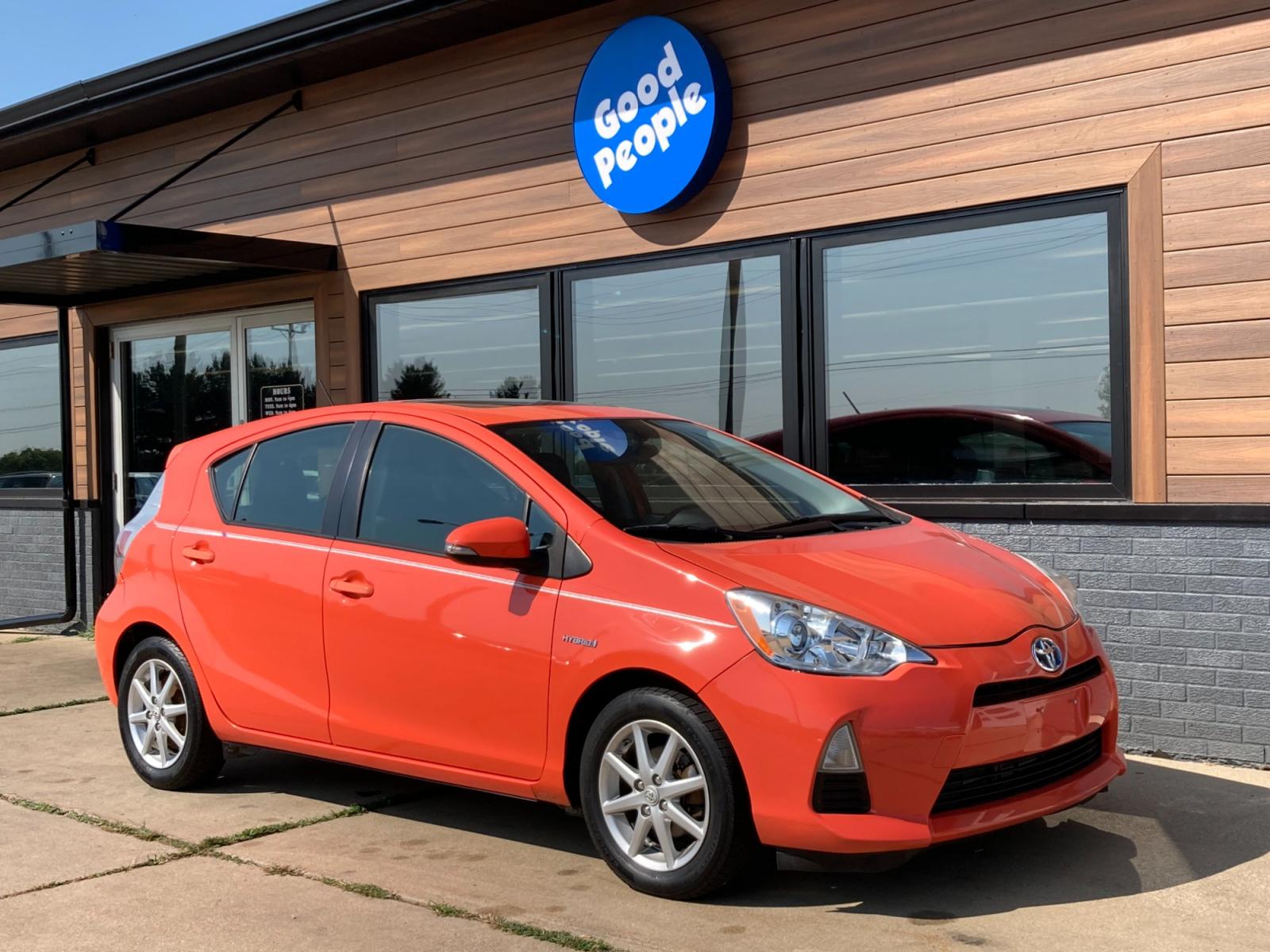 2012 Habanero Toyota Prius c One (JTDKDTB37C1) with an 1.5L L4 DOHC 16V HYBRID engine, Continuously Variable Transmission transmission, located at 1800 South Ihm Blvd, Freeport, IL, 61032, (815) 232-5543, 42.278645, -89.607994 - Prius C 4D Hatchback - Photo #0