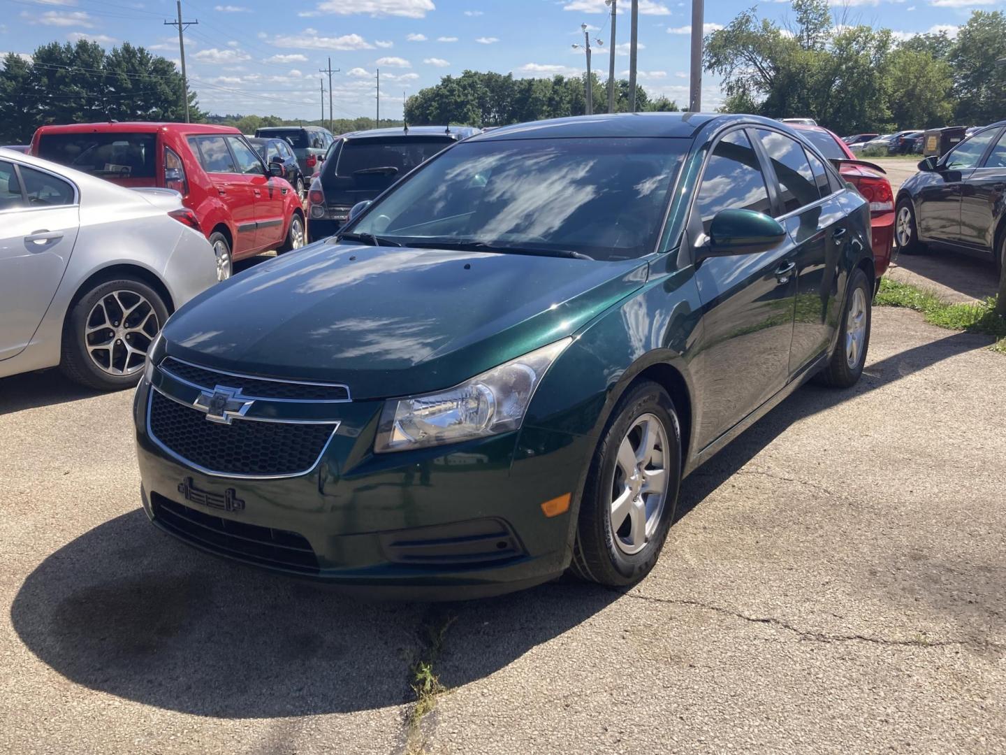 2014 Rainforest Green Met Chevrolet Cruze 1LT Auto (1G1PC5SB8E7) with an 1.4L L4 DOHC 16V TURBO engine, 6-Speed Automatic transmission, located at 1800 South Ihm Blvd, Freeport, IL, 61032, (815) 232-5543, 42.278645, -89.607994 - Photo#0