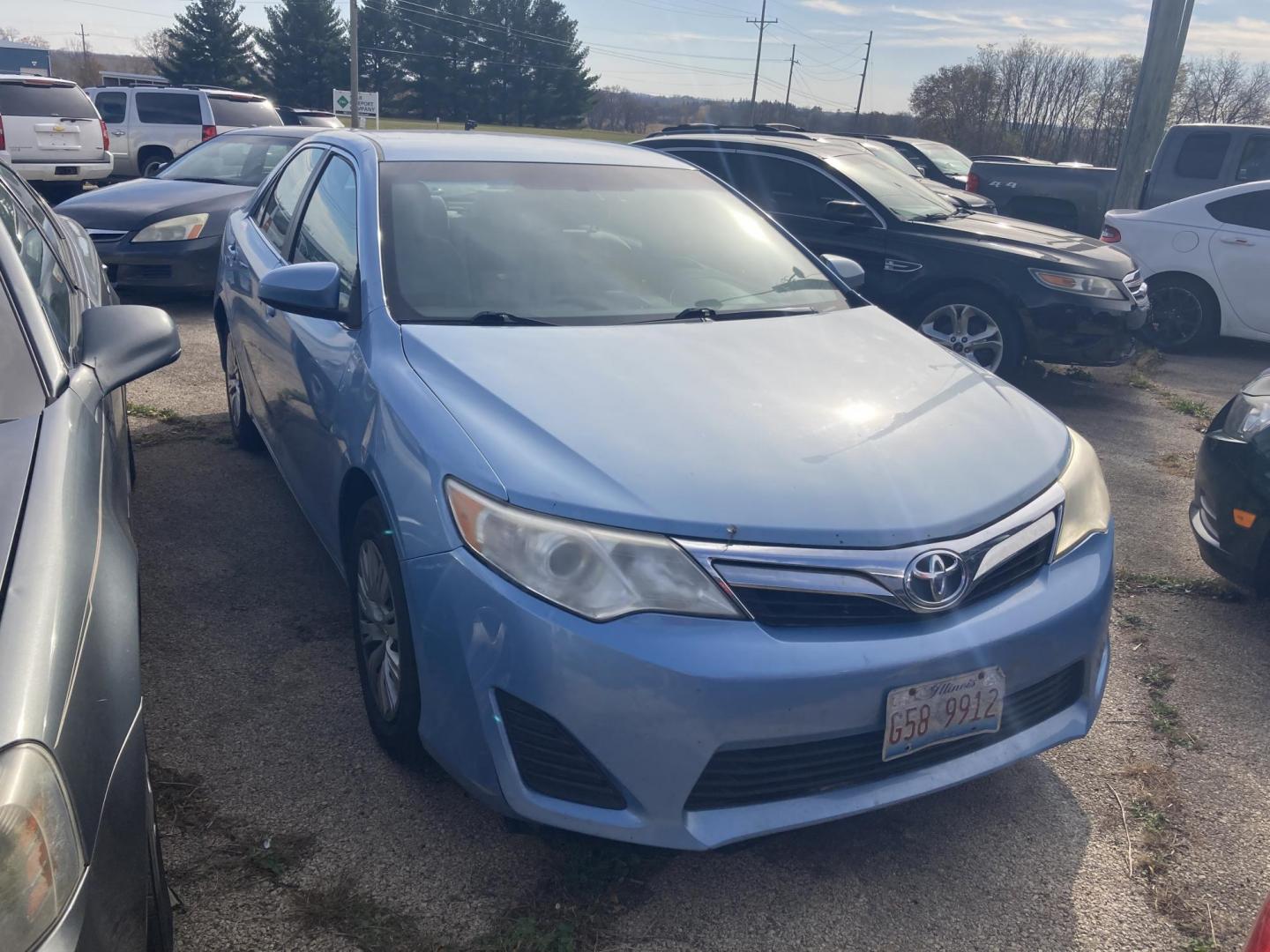 2012 Sky Blue Toyota Camry SE (4T4BF1FK0CR) with an 2.5L L4 DOHC 16V engine, 6-Speed Automatic transmission, located at 1800 South Ihm Blvd, Freeport, IL, 61032, (815) 232-5543, 42.278645, -89.607994 - Photo#0