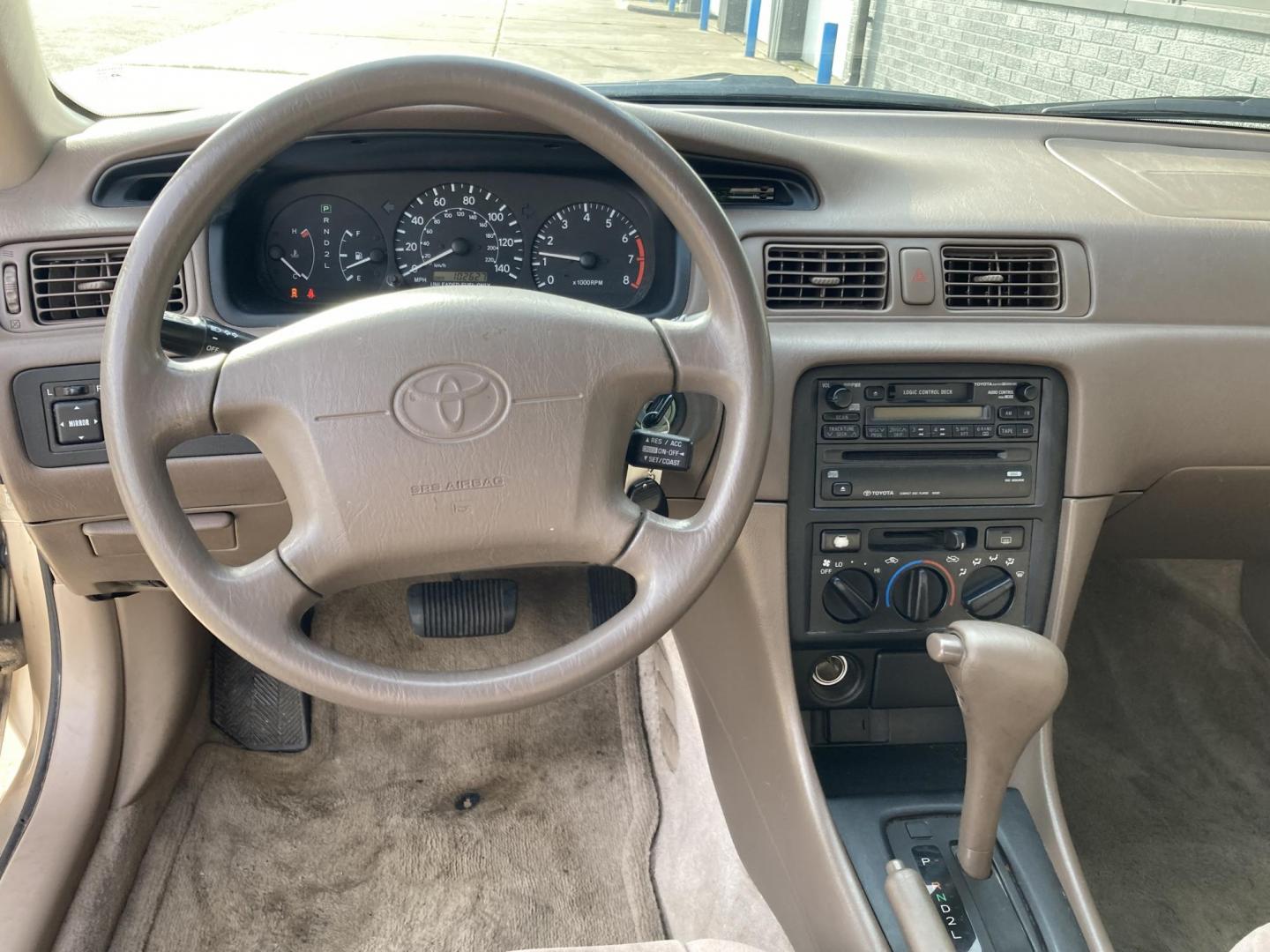 1998 Antique Gold Met. Toyota Camry CE V6 (JT2BF22K1W0) with an 3.0L V6 DOHC 24V engine, 5-Speed Manual Overdrive transmission, located at 1800 South Ihm Blvd, Freeport, IL, 61032, (815) 232-5543, 42.278645, -89.607994 - Photo#4