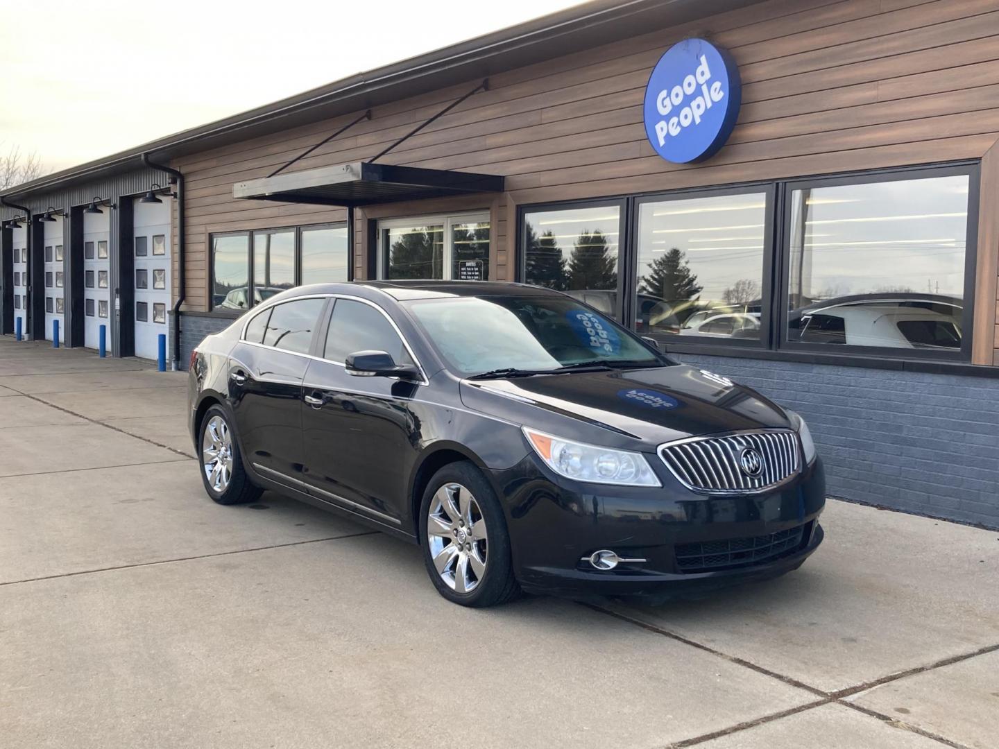 2013 Black Met. Buick LaCrosse Leather Package (1G4GC5G38DF) with an 3.6L V6 DOHC 24V engine, 6-Speed Automatic transmission, located at 1800 South Ihm Blvd, Freeport, IL, 61032, (815) 232-5543, 42.278645, -89.607994 - Photo#0