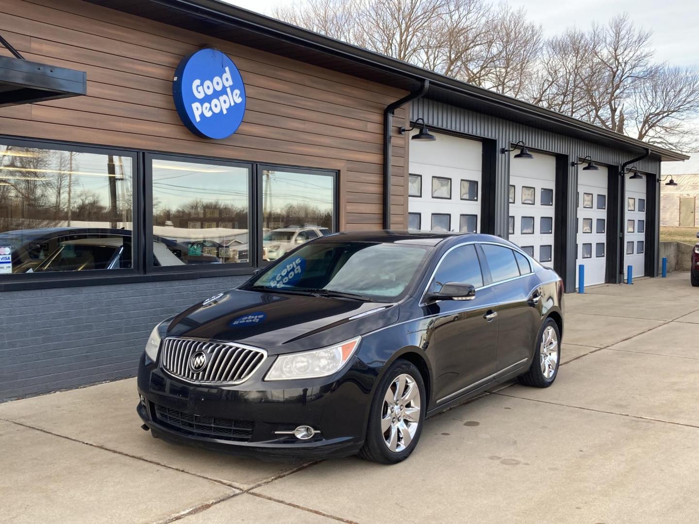 2013 Black Met. Buick LaCrosse Leather Package (1G4GC5G38DF) with an 3.6L V6 DOHC 24V engine, 6-Speed Automatic transmission, located at 1800 South Ihm Blvd, Freeport, IL, 61032, (815) 232-5543, 42.278645, -89.607994 - Photo#3