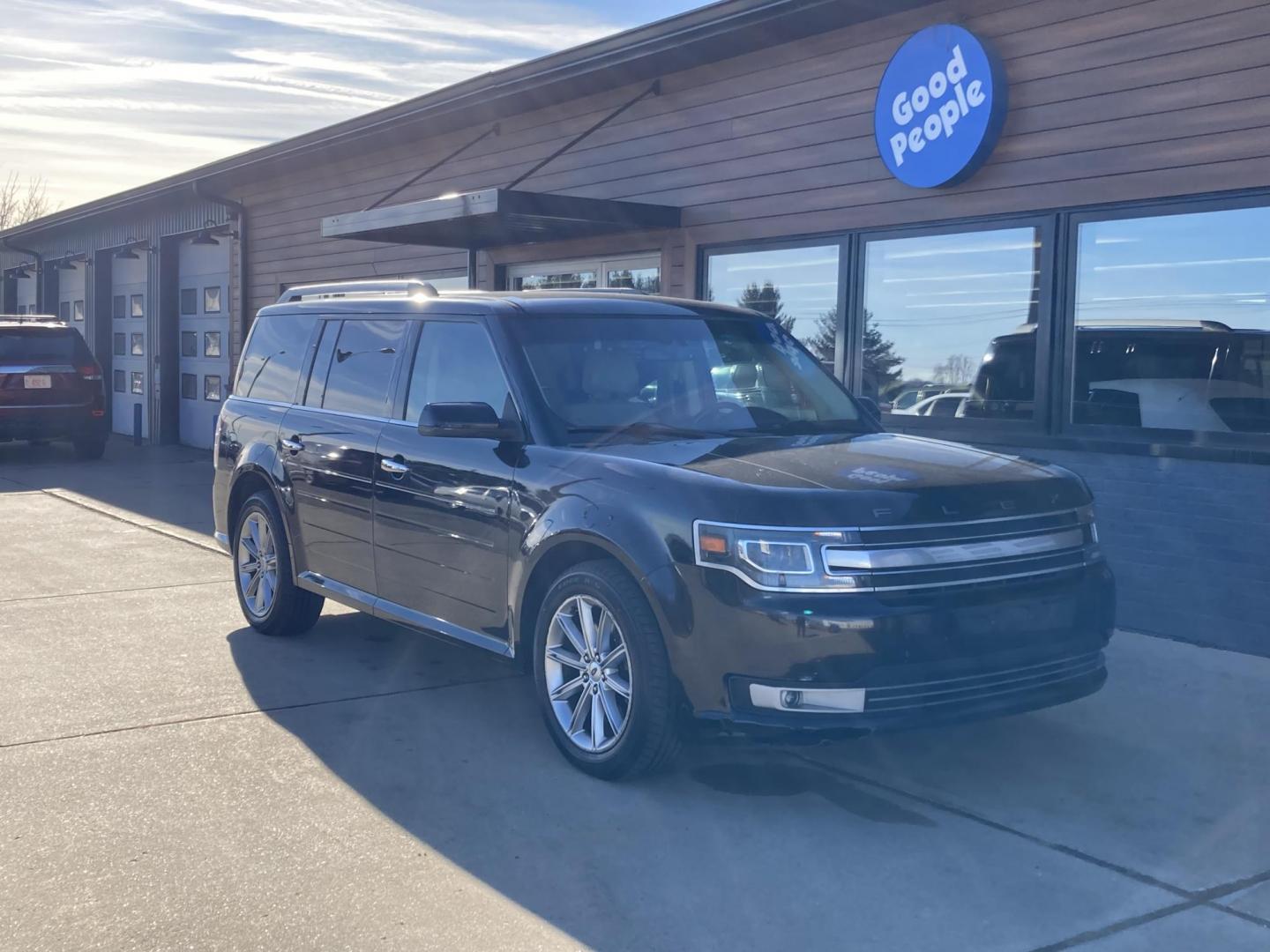 2013 Kodiak Brown Met Ford Flex Limited AWD (2FMHK6D86DB) with an 3.5L V6 DOHC 24V engine, 6-Speed Automatic Overdrive transmission, located at 1800 South Ihm Blvd, Freeport, IL, 61032, (815) 232-5543, 42.278645, -89.607994 - Flex Limited 4D SUV AWD - Photo#0