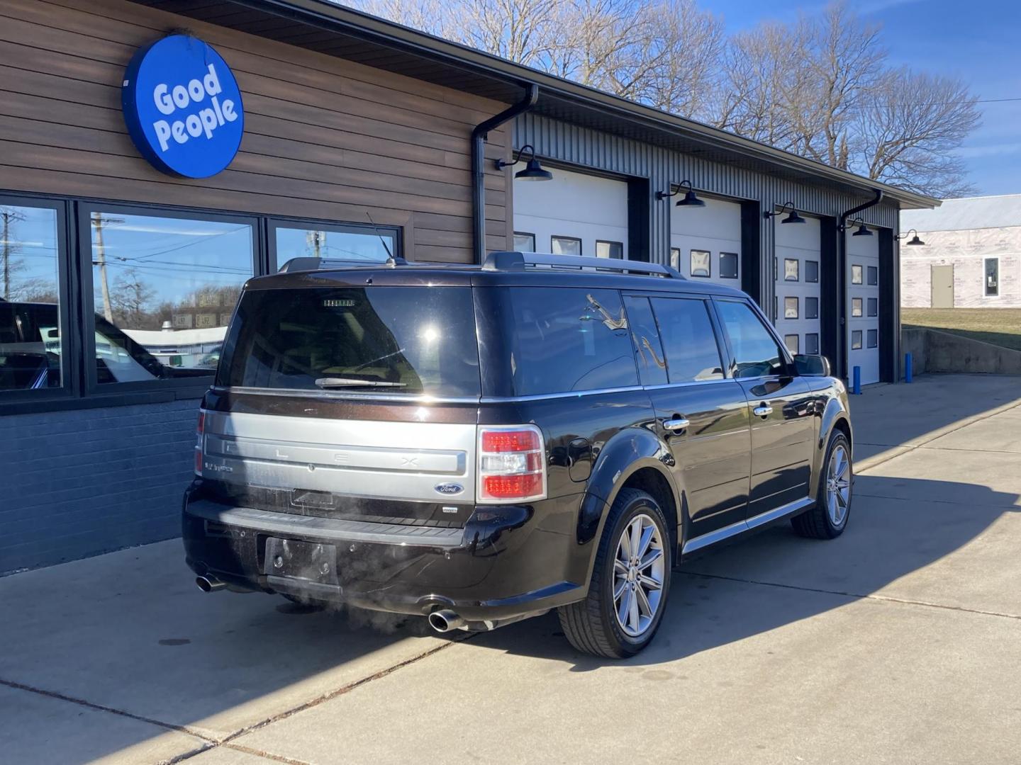 2013 Kodiak Brown Met Ford Flex Limited AWD (2FMHK6D86DB) with an 3.5L V6 DOHC 24V engine, 6-Speed Automatic Overdrive transmission, located at 1800 South Ihm Blvd, Freeport, IL, 61032, (815) 232-5543, 42.278645, -89.607994 - Flex Limited 4D SUV AWD - Photo#2