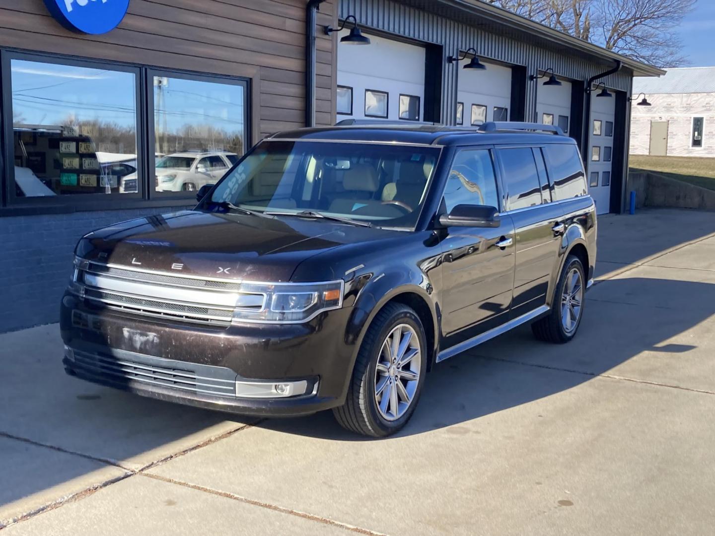 2013 Kodiak Brown Met Ford Flex Limited AWD (2FMHK6D86DB) with an 3.5L V6 DOHC 24V engine, 6-Speed Automatic Overdrive transmission, located at 1800 South Ihm Blvd, Freeport, IL, 61032, (815) 232-5543, 42.278645, -89.607994 - Flex Limited 4D SUV AWD - Photo#3