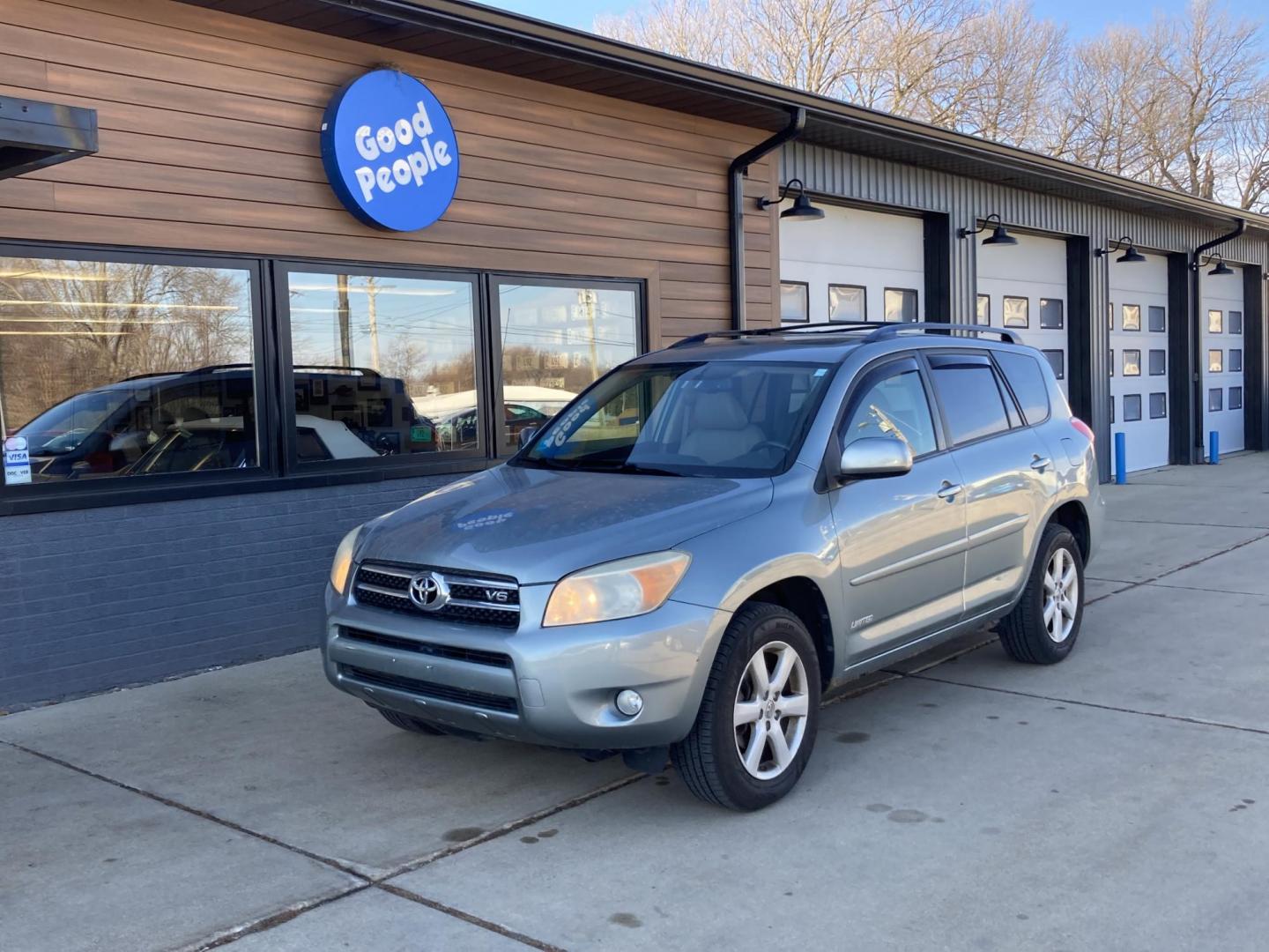 2006 Everglade Green Met Toyota RAV4 Limited V6 4WD (JTMBK31V766) with an 3.5L V6 DOHC 24V engine, 5-Speed Automatic Overdrive transmission, located at 1800 South Ihm Blvd, Freeport, IL, 61032, (815) 232-5543, 42.278645, -89.607994 - Photo#5